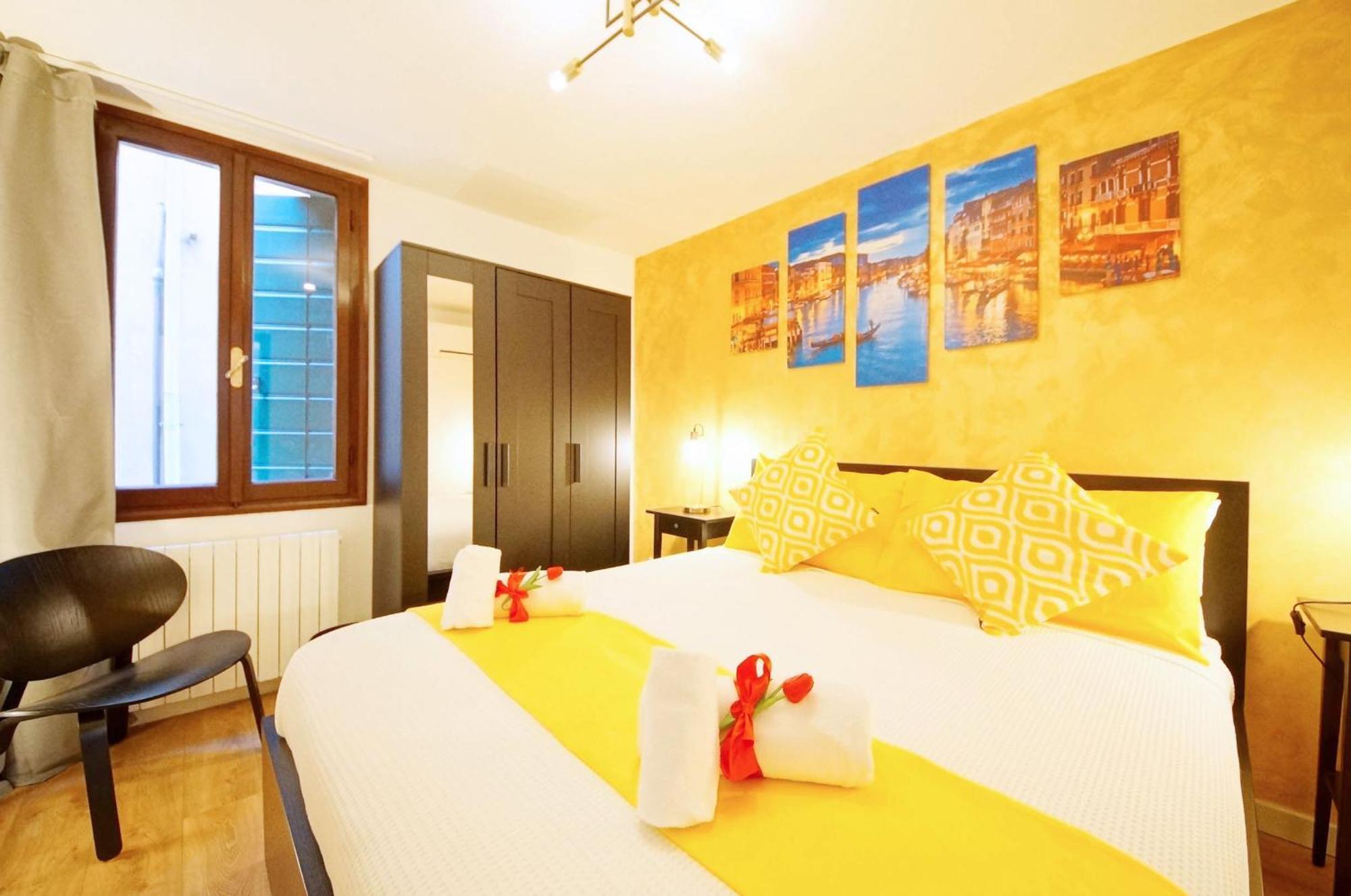Apartment Calle Dei Fabbri Marble Venedig